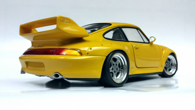 Illustration for article titled LaLD Car Week: Porsche 993 GT2